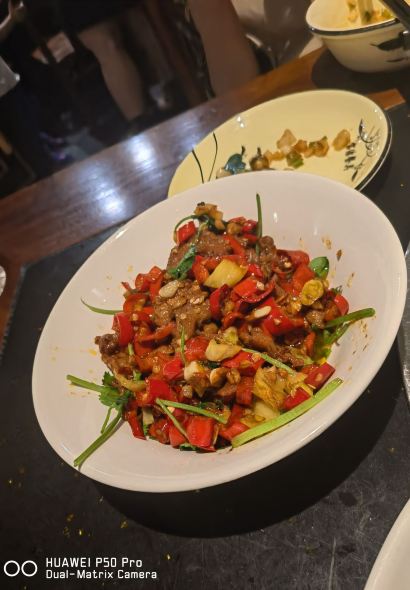唐记牛肉馆(通道总店)