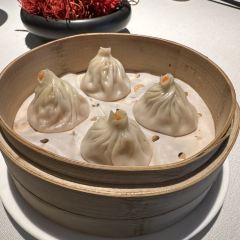 成隆行·颐丰花园(虹桥店) User Photo