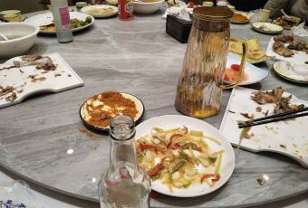 楊家莊土窯果木烤全羊用戶圖片