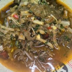 思玉更牛汤锅店 User Photo