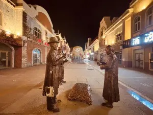 Popular Night Attractions in Burqin