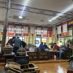 SHENG DE ZHUO LONG CANG GU YAN User Photo