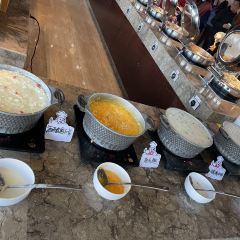 Yuyaosiminghukaiyuanshanzhuangxiaweiyi Western Restaurant User Photo