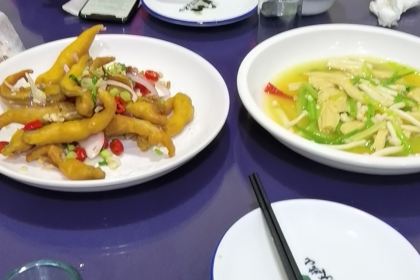 假日餐馆(石城西路店)