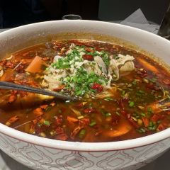 头上红煨盐鸡乡村食府 User Photo