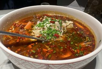 头上红煨盐鸡乡村食府 User Photo