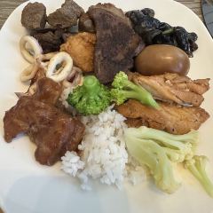 Zhonggengxilaidengjiudian·shengyanbiaozhi Restaurant User Photo