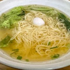 蓝岩鸽营养乳鸽汤馆 User Photo