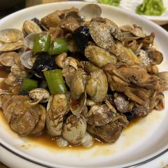 MINGUOHAIXIANJIAOZILOU User Photo