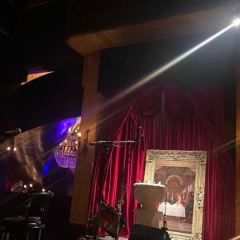 霓虹跳舞俱乐部 User Photo