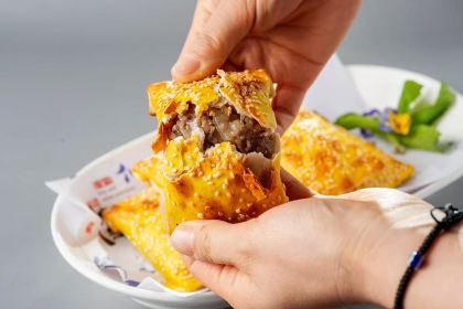 俭寨新疆菜大盘鸡·小公鸡烧烤·乌苏路店