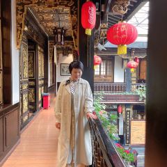 Ai Ruo Chun (KunMing JinBi Park) User Photo