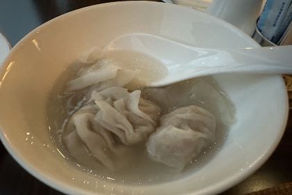 Zhonggengxilaidengxingzhengjiulang