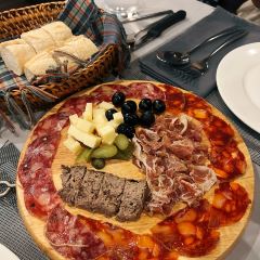 Le Khem Khong User Photo