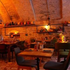 Arch Bistro User Photo