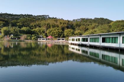 Qifengxiuxiandujiashanzhuang