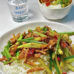 粥记美食(西峡店) User Photo