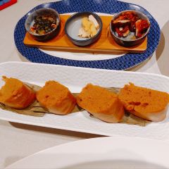 东海滙舟山海鲜(南京西路店) User Photo