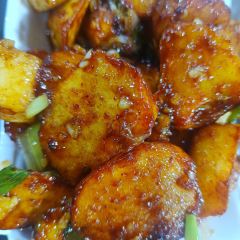 读书铺酸笋鸡创始店 User Photo