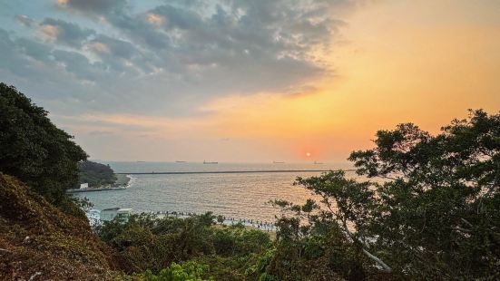 西子灣夕照 - 高雄八景之一，國內外遊客必訪景點，晴朗天氣時