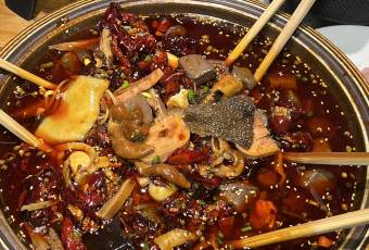 Shancheng Laotangkou · Classic Chongqing Cuisine Since 1636 (Jiefangbei Hongyadong Branch) user photo