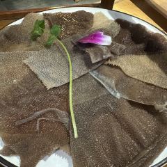 苗彝侗寨酸汤牛肉火锅店 User Photo