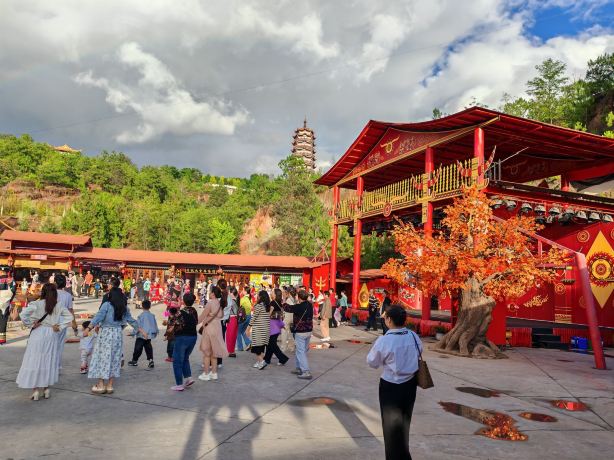 Chuxiong Huocheng Scenic Area