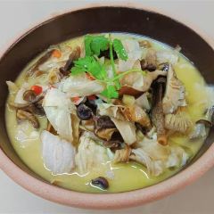 景小乐江西特色菜 User Photo