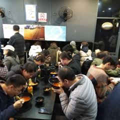220辣肉面馆(松花江路店) User Photo