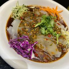 伊宁Enjoy·伊蕉叶假日酒店(伊宁飞机场店)·伊蕉叶·宴会 User Photo
