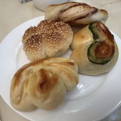 Ketianxiaguojidajiudianbo'erduo Western Restaurant User Photo