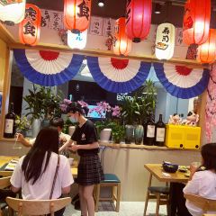 Mi He Liang Japanese Food (People's Square Store) User Photo