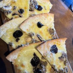 MURBEN牧尔本牛排馆(老洋房江苏路店) User Photo