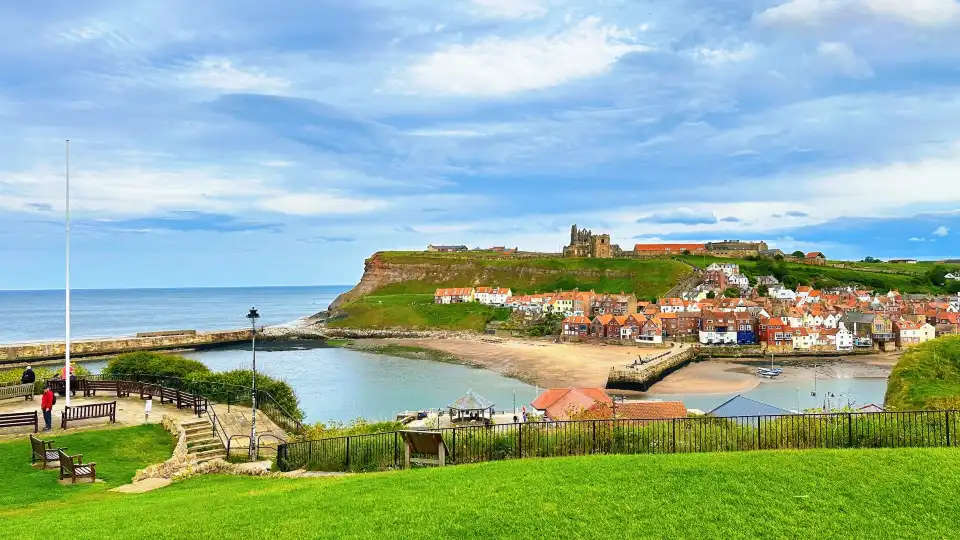 1_Whitby Beach