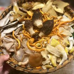 云味.野生菌自助火锅(南屏店) User Photo