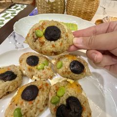 YAN JIANG HAINAN CUISINE 여행 사진