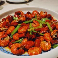 金碧辉煌社区烧烤专营店(明泽街店) User Photo