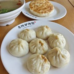 Dong'elvroubao User Photo
