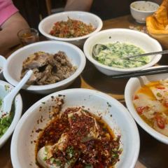 凤飞美食(兴国店) User Photo