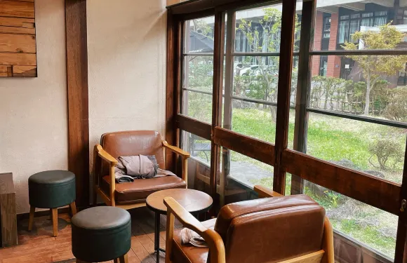 Starbucks Coffee, Hirosaki Koenmae