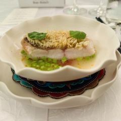 LING LONG User Photo