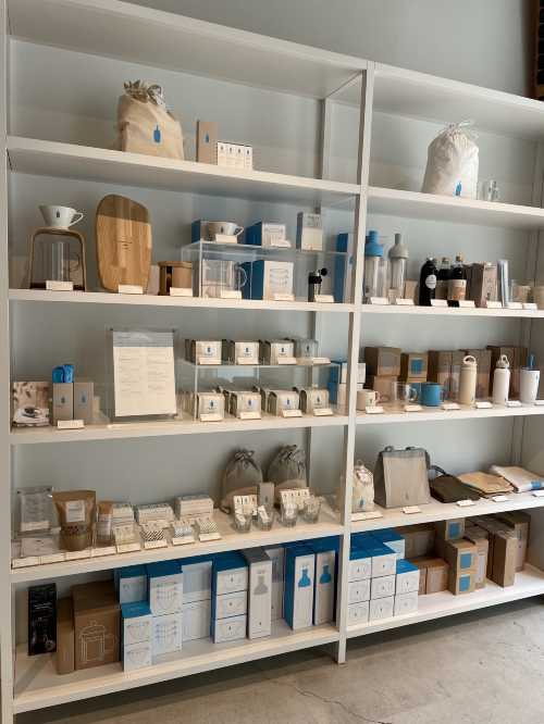 Blue Bottle Coffee - Kobe Cafe