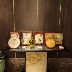 Shanghai Jichen Weijing Hotel · Jiuxi · Four Seasons Huaiyang(jingandian) User Photo