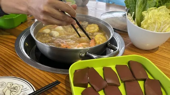 霞姐海鮮火鍋