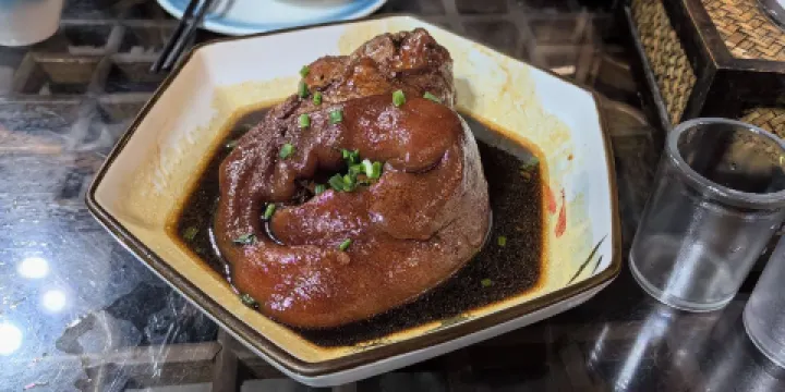 煙雨人家特色農家菜（周莊店）