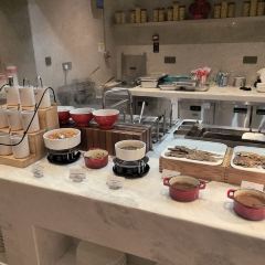 千鹤湖瑞斯酒店·瑞斯丽咖啡厅 User Photo