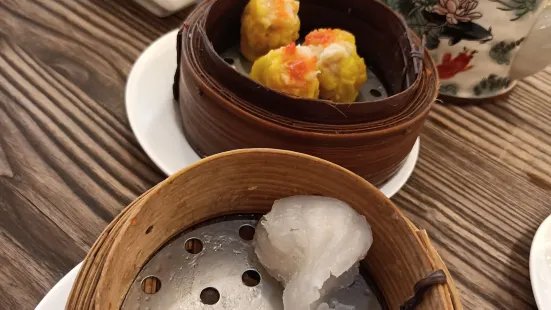 Little Dragon Dim Sum Restaurant