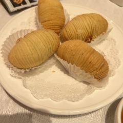 HeJi XiaoCai (Xin DongYa) User Photo
