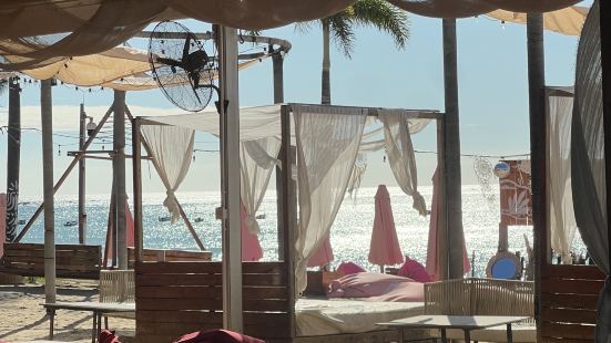 可以说是我心中深圳最美沙滩🏖️【景色】海尊嘟很美很蓝很好干