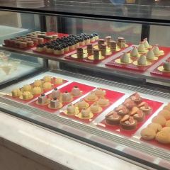 伯瑞特酒店·夏威夷全日餐厅 User Photo